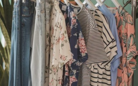 From Skinny to Slouchy: Jeans & Sweatpants Fit Breakdown