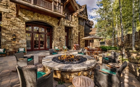Explore Residences Bachelor Gulch for Luxury Real Estate and Five Star Mountain Living in Colorado