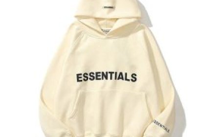 Lightweight Essentials Hoodie – Soft and Breathable