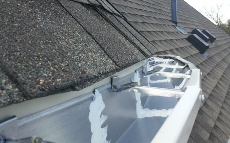 🛠️ Charleswood Siding Winnipeg – Elevate Your Home with Trusted Local Craftsmanship